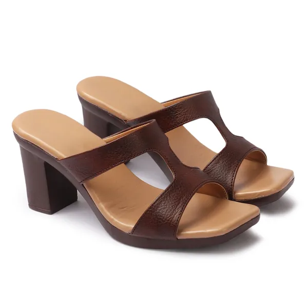 Stylish_Block_Heel_Sandal_for_Women_with_Cut_Design_and_Comfortable_Cushioned_Footbed