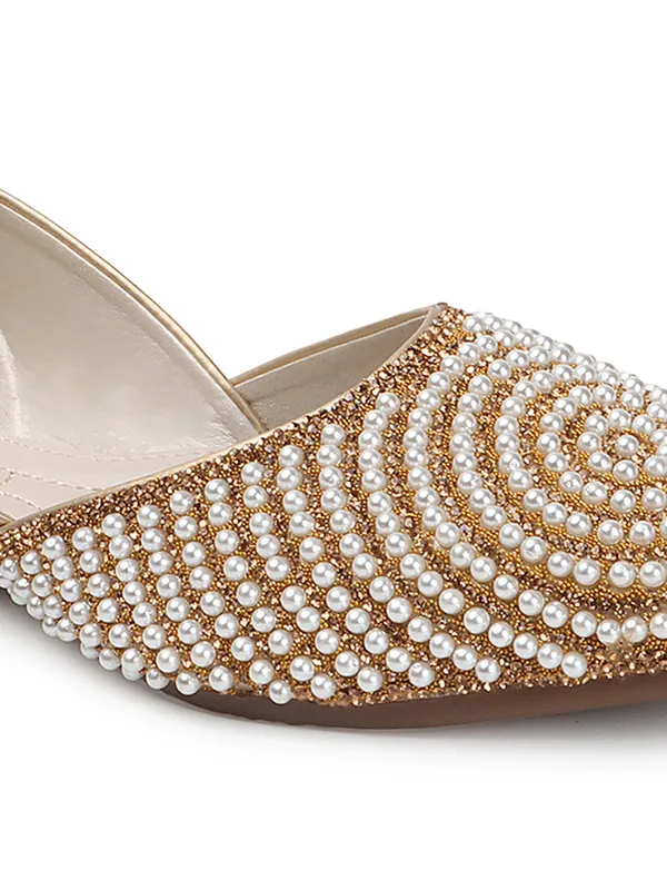 Stylish_Pearl-Embellished_Womenï¿½s_Flats_for_Festive,_Ethnic,_and_Party_Wear