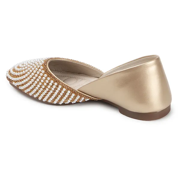 Stylish_Pearl-Embellished_Womenï¿½s_Flats_for_Festive,_Ethnic,_and_Party_Wear