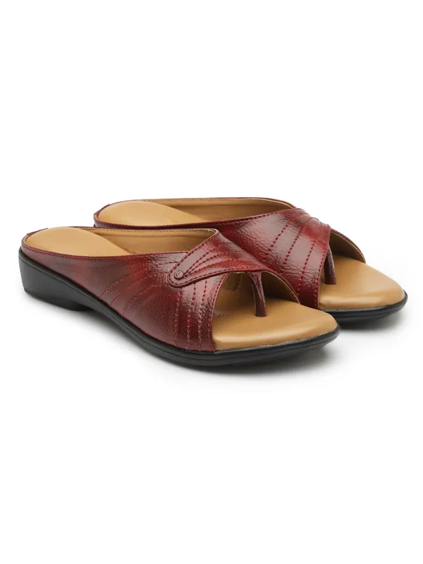Stylish_Comfort_Slip-On_Flats_for_Women_with_Soft_Cushion_Sole_and_Trendy_Toe_Design