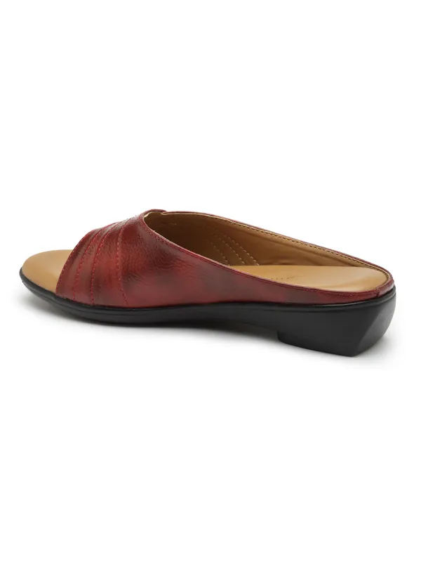 Stylish_Comfort_Slip-On_Flats_for_Women_with_Soft_Cushion_Sole_and_Trendy_Toe_Design