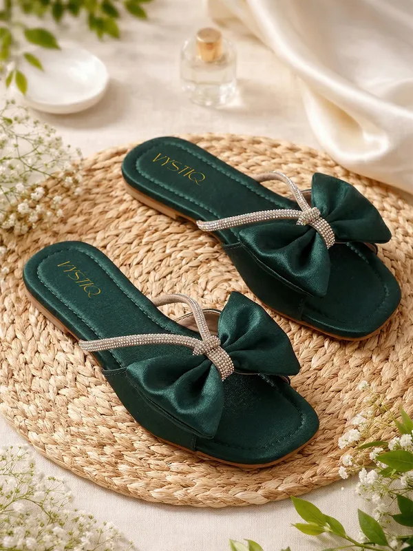 Stylish_Bow_Embellished_Flat_Slip-On_Sandals_for_Women