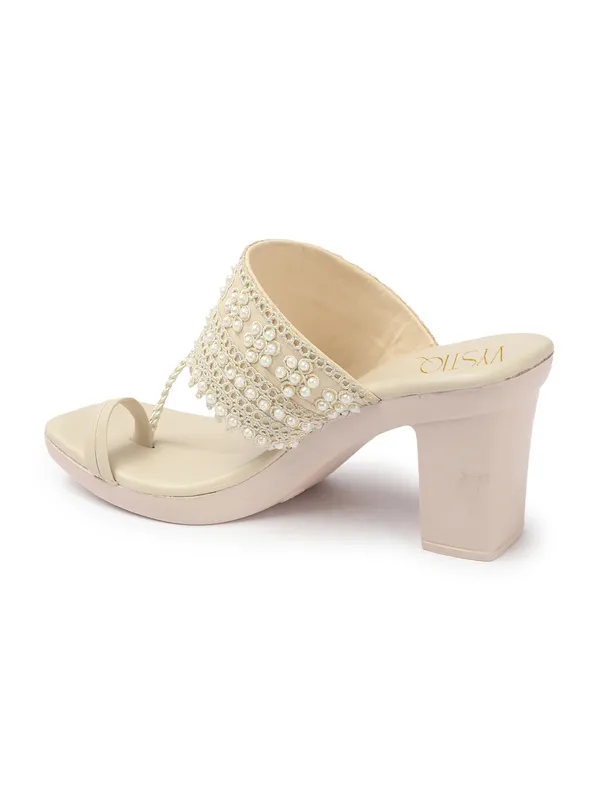 Cream_Synthetic_Casual_3_inch_Heel_Sandal_For_Women