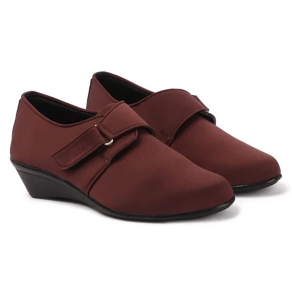 Womenï¿½s_Classic_Buckle_Slip-On
