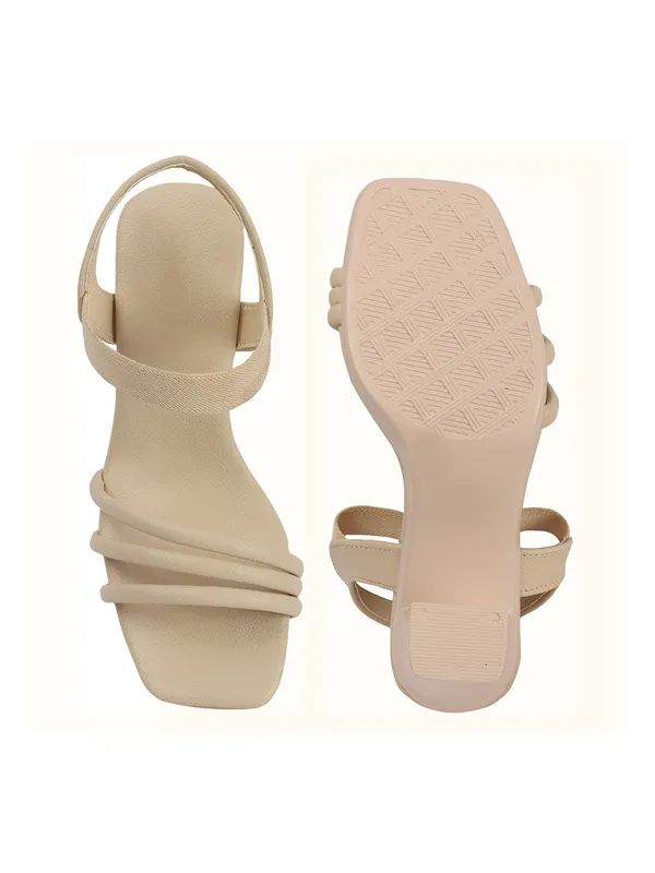 Trendy_Block_Heel_Sandals_with_Triple_Strap_Design_for_Women