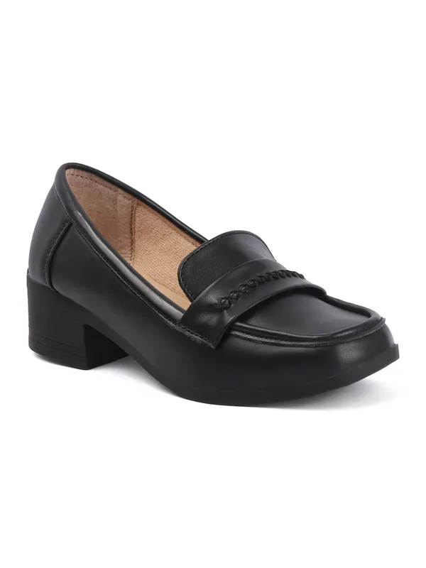 Women�s_Textured_Loafers