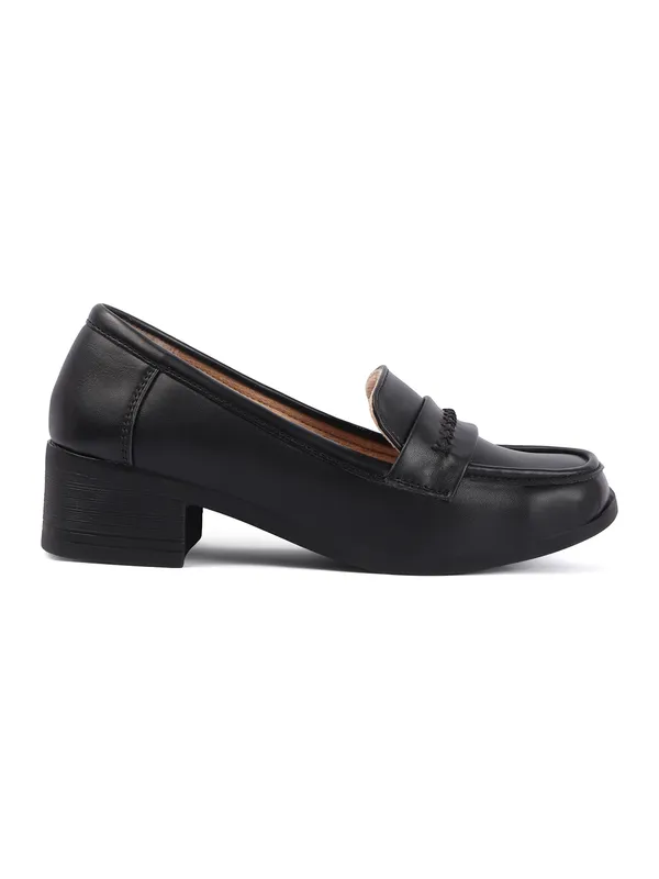 Women�s_Textured_Loafers