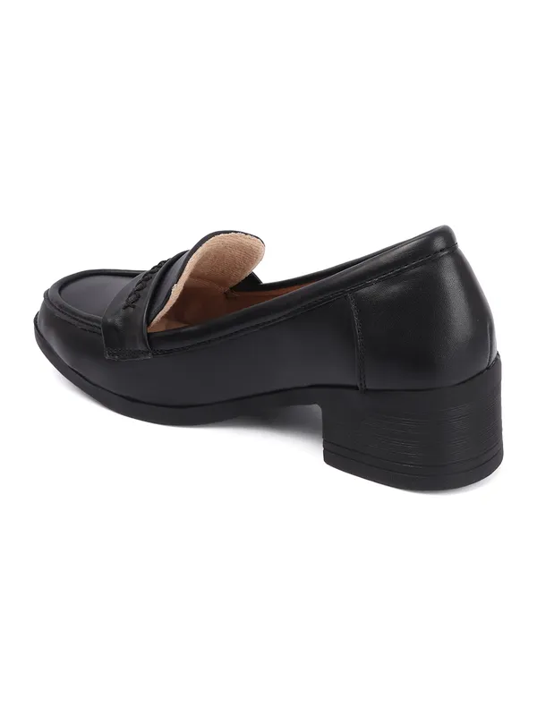 Women�s_Textured_Loafers