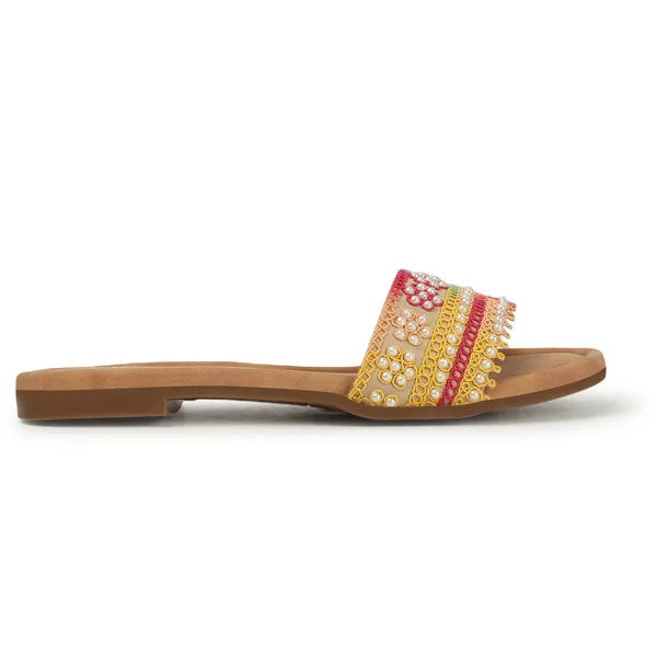 Elegant_Pearl_Embellished_Flat_Sandal_for_Women_with_Soft_Comfort_Sole_and_Trendy_Ethnic_Touch