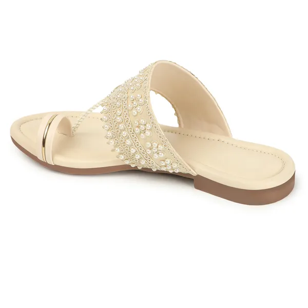 Elegant_Pearl_Embellished_Kolhapuri_Flat_Sandal_for_Women_with_Soft_Comfort_Sole_and_Ethnic_Festive_Design