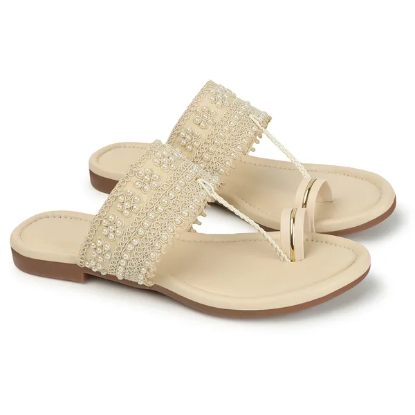 Elegant_Pearl_Embellished_Kolhapuri_Flat_Sandal_for_Women_with_Soft_Comfort_Sole_and_Ethnic_Festive_Design