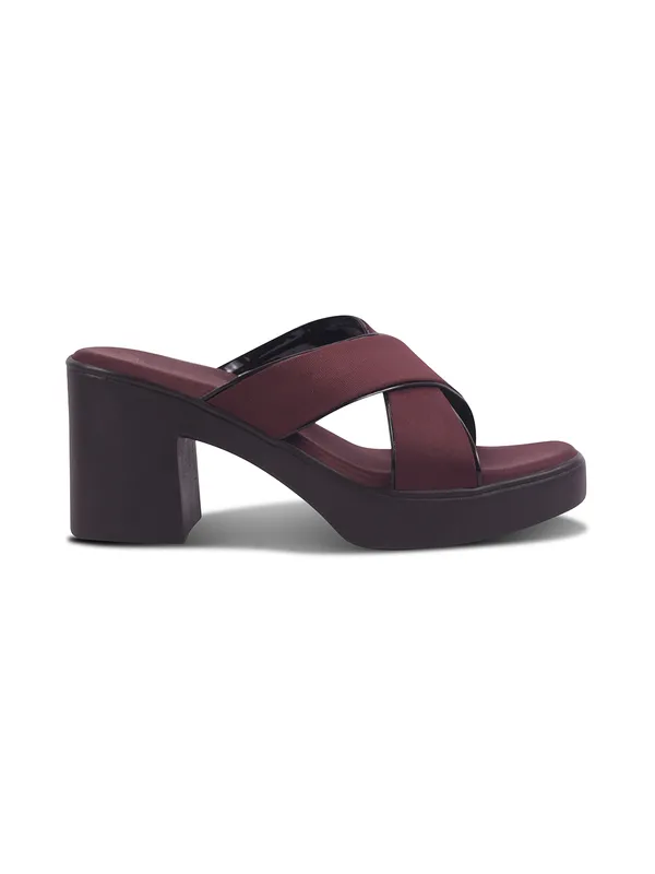 Stylish_Block_Heel_3_inch_Heel_Sandals_for_Women_with_Crisscross_Straps_ï¿½_Comfortable_Everyday_Wear_Footwear_for_Casual_and_Semi-Formal_Looks