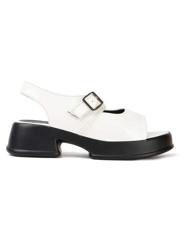Trendy_Beige_Platform_Sandals_with_Buckle_Detail_and_Block_Heel
