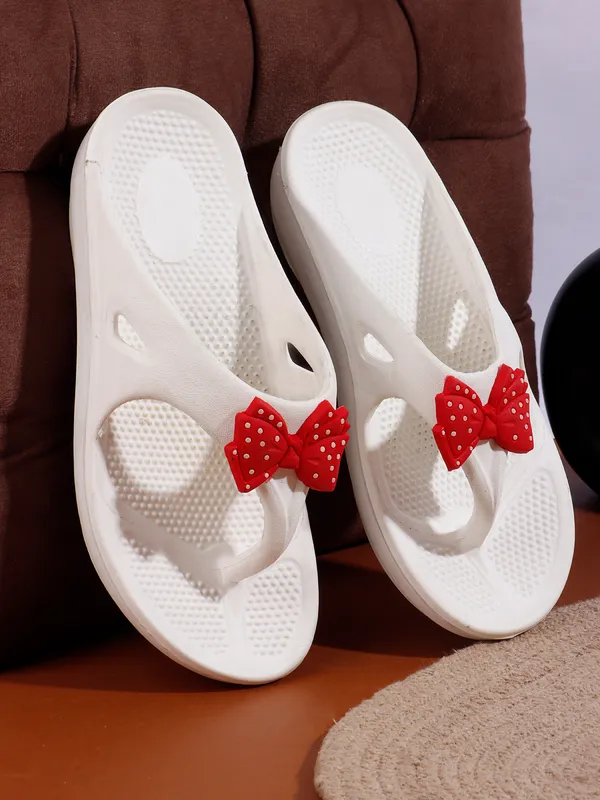 Comfortable_Anti-Skid_Sky_Slip-On_Lightweight_Daily_Wear_EVA_Slippers_for_Women