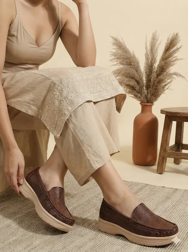 Womenï¿½s_comfort_loafers