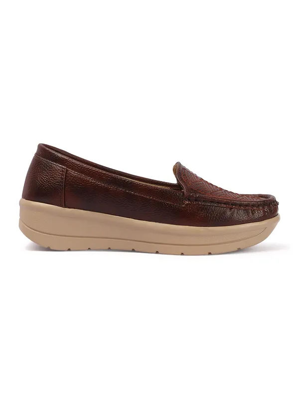 Womenï¿½s_comfort_loafers