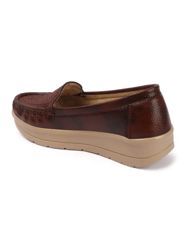 Womenï¿½s_comfort_loafers