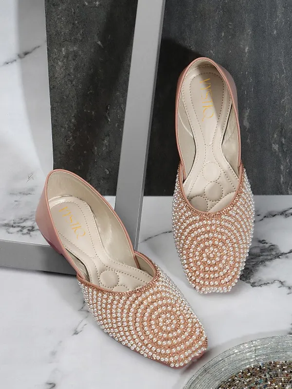 Stylish_Pearl-Embellished_Womenï¿½s_Flats_for_Festive,_Ethnic,_and_Party_Wear