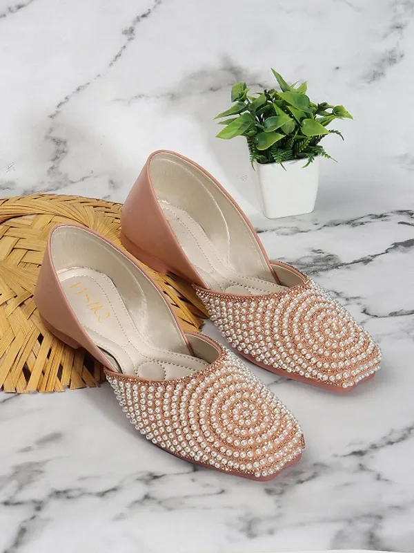Stylish_Pearl-Embellished_Womenï¿½s_Flats_for_Festive,_Ethnic,_and_Party_Wear