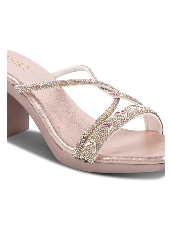 Elegant_Pearl_Block_Heels_with_Sparkling_Crystal_Embellished_Straps_for_Party_Wear