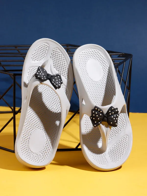 Comfortable_Anti-Skid_Sky_Slip-On_Lightweight_Daily_Wear_EVA_Slippers_for_Women