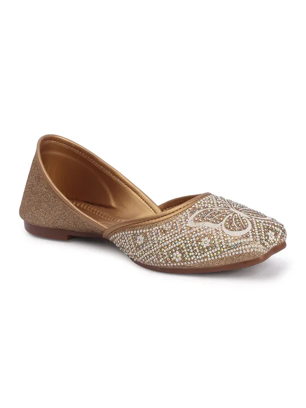 Elegant_Embellished_Ethnic_Flat_Juttis_for_Women