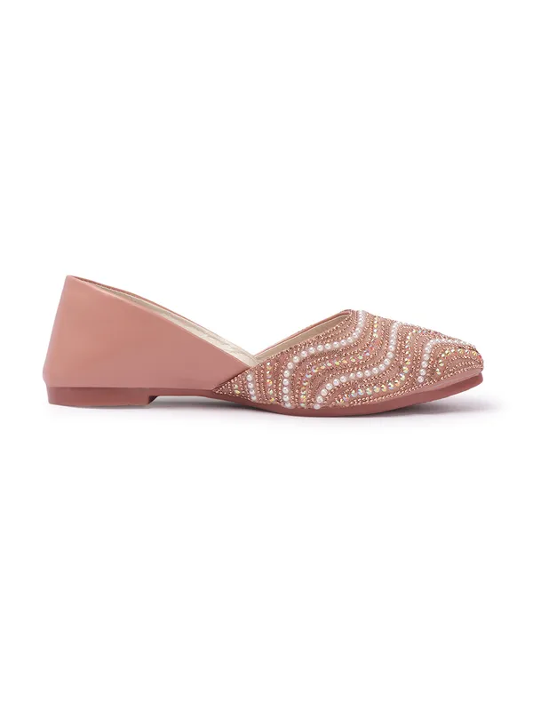 Elegant_Embellished_Flat_Jutti_with_Pearl_and_Crystal_Detailing_for_Women