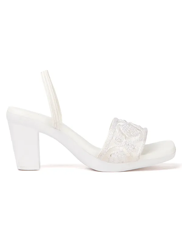 Ethnic_Block_Heeled_Sandals_with_Back_Strap_and_Pearl_Embroidery_for_Festive_and_Traditional_Outfits