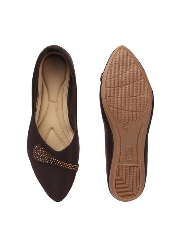 Elegant_Embellished_Ballerina_Flats_for_Women_with_Soft_Cushion_and_Stylish_Modern_Design