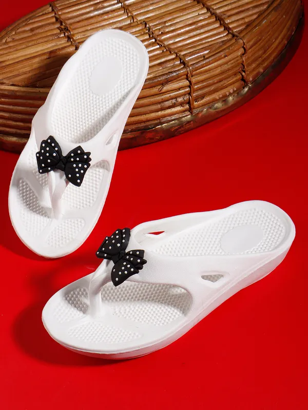 Comfortable_Anti-Skid_Sky_Slip-On_Lightweight_Daily_Wear_EVA_Slippers_for_Women