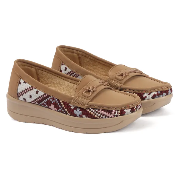 everyday_style_with_these_Womens_slip-on_loafers,
