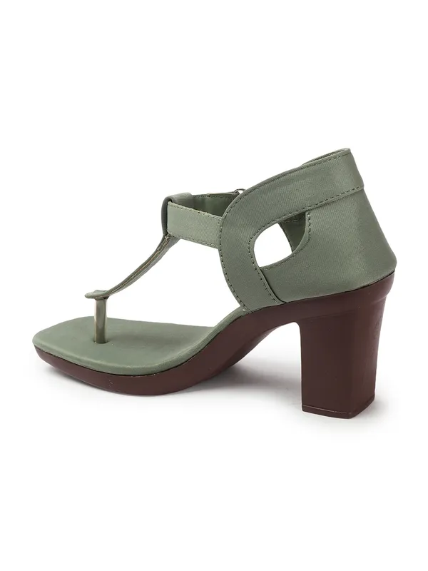 Elegant_Toe-Ring_Block_Heel_Sandals_for_Women_with_Adjustable_Strap