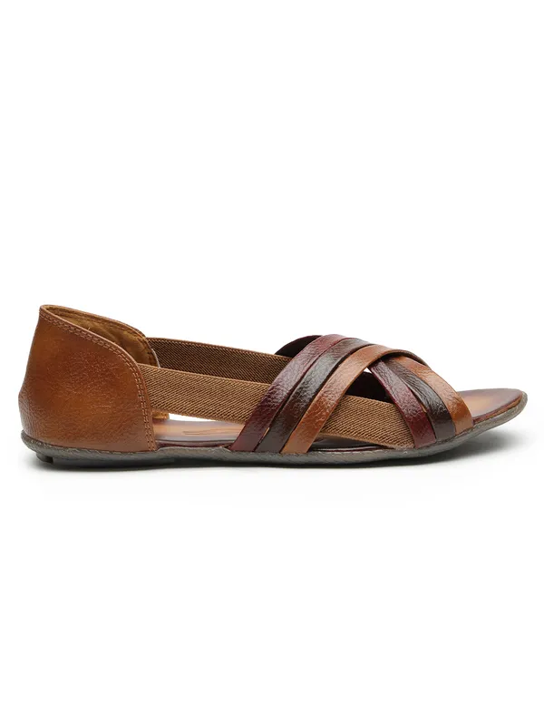 Stylish_Brown-Woven_Leather_Look_Open-Toe_Flats_for_Women_with_Comfort_Fit_and_Elegant_Design