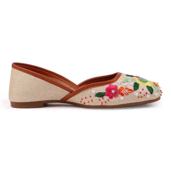 Women_Jutti