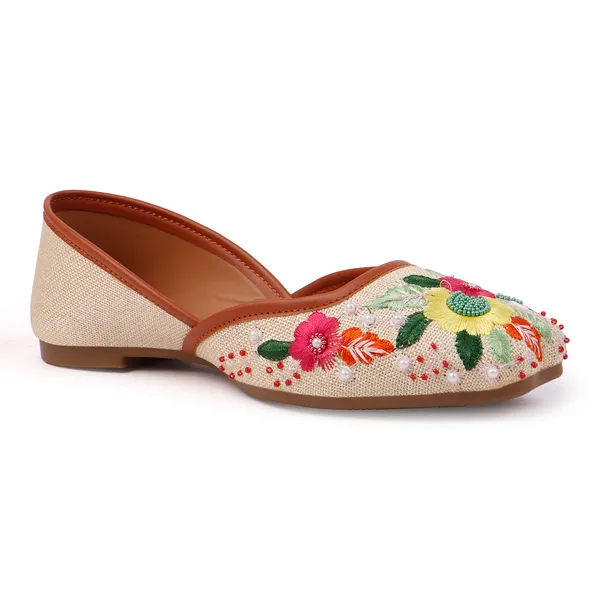 Women_Jutti