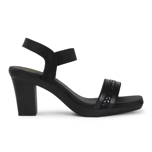Elegant_Block_Heel_Sandals_for_Women_with_Comfortable_Fit_and_Stylish_Design
