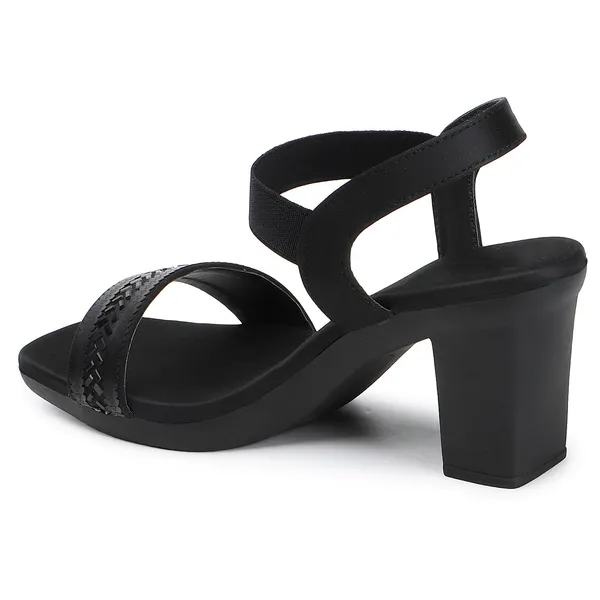 Elegant_Block_Heel_Sandals_for_Women_with_Comfortable_Fit_and_Stylish_Design