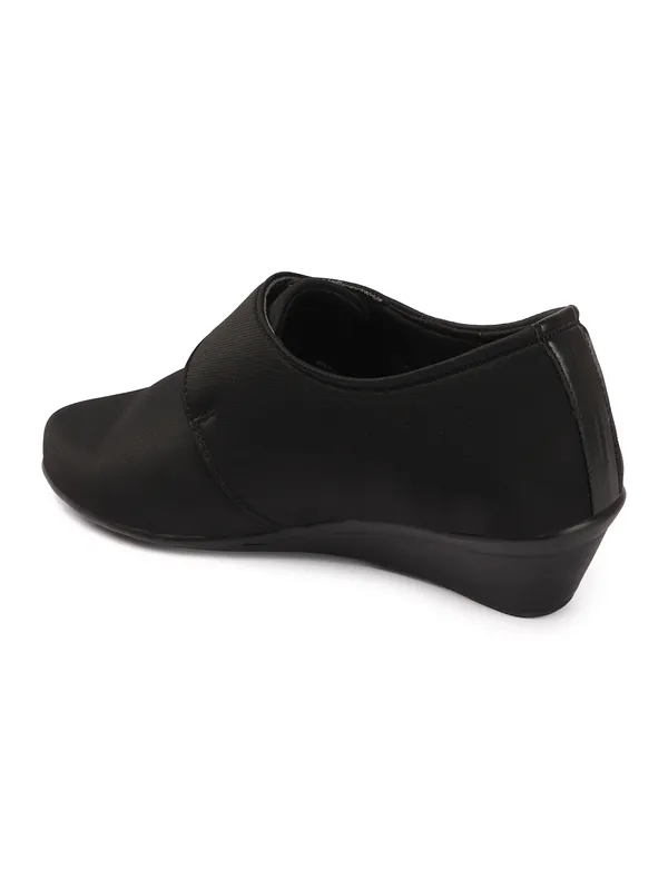 Womenï¿½s_Classic_Buckle_Slip-On