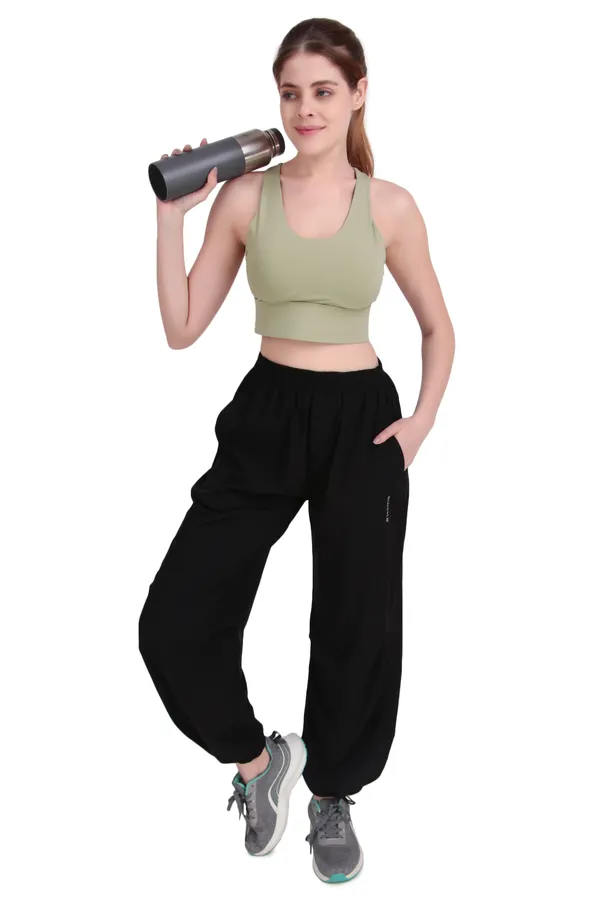 Black_Breathable_&_Comfy_Baggy_Joggers_For_Gym_and_Workout