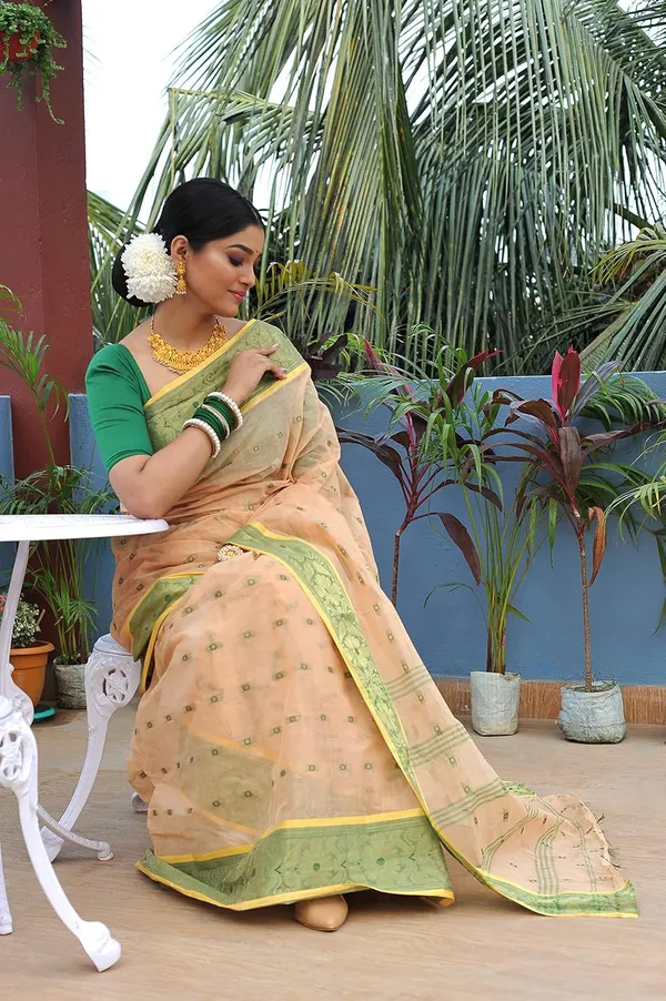 Traditional_Pure_Cotton_Bengal_Handloom_Tant_Saree_Without_Blouse_Piece_For_Women