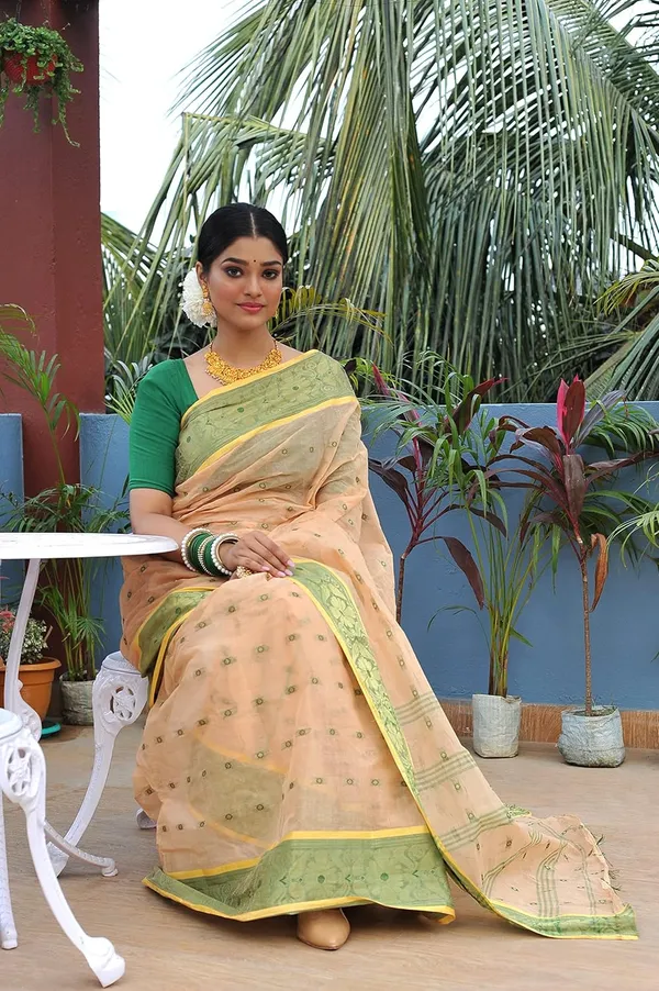 Traditional_Pure_Cotton_Bengal_Handloom_Tant_Saree_Without_Blouse_Piece_For_Women