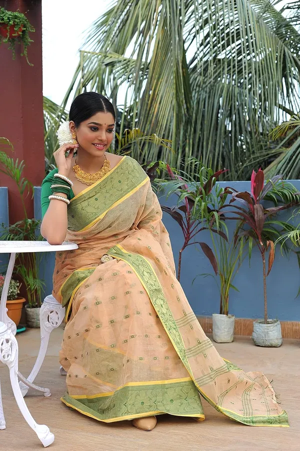 Traditional_Pure_Cotton_Bengal_Handloom_Tant_Saree_Without_Blouse_Piece_For_Women