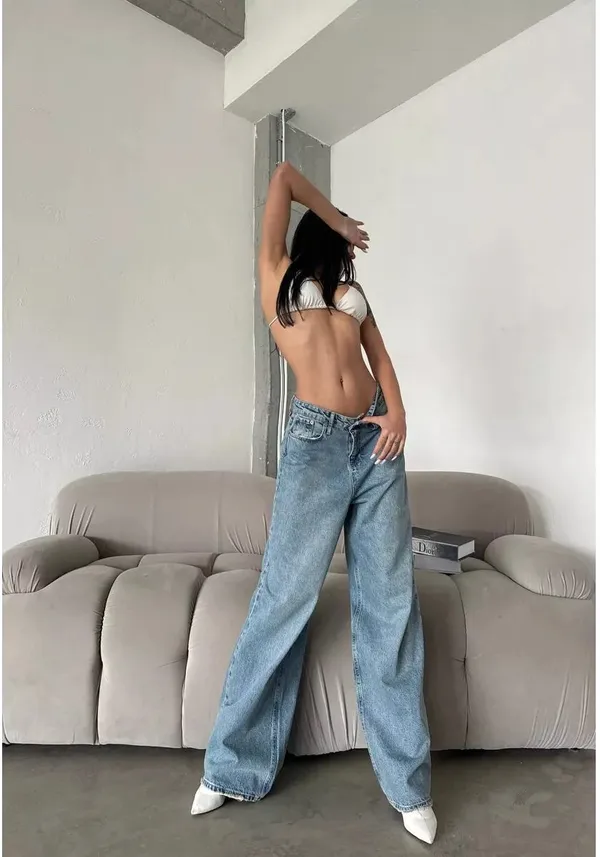 Light_Blue_High_Rise_Denim_Blend_Jeans_For_Women