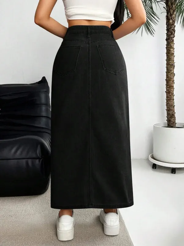 Black_Denim_Regular_Solid_Skirt_For_Women