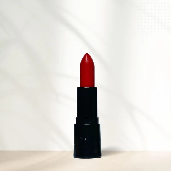 Barn_Red_The_Leaf_||Smooth__Weightless_Finish||_Sensational_Matte_Lipstick||_(_4Gm_)||