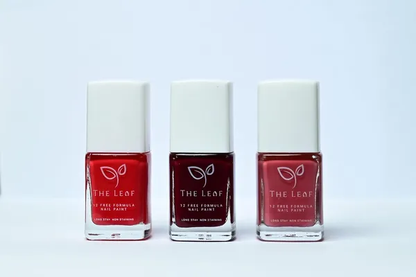 Pack_of_3(Toxic_Free_Nail_Paint)_Strawberry,_Dark_Wine,_Cranberry_|_Long_Stay_Gel_Effect_|_Chip_Resistant_|_Non-Staining_Nail_Polish_(_10Ml_)
