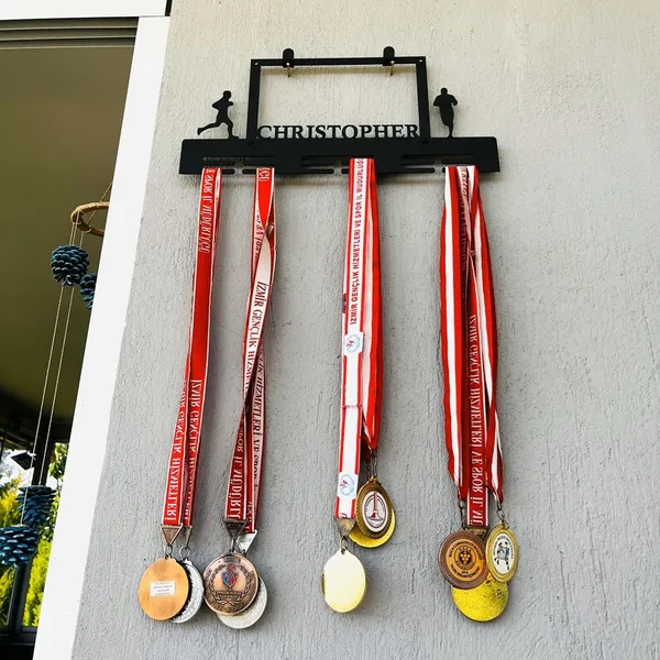 Personalized_Sportsman_Medal_Hanger_Metal_Sign