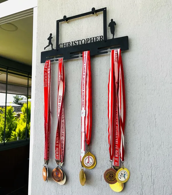 Personalized_Sportsman_Medal_Hanger_Metal_Sign
