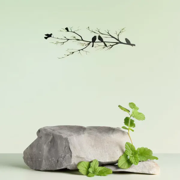 Elegant_Black_Metal_Wall_Art_Decor_-_Minimalist_Tree_Branch_with_Bird_Silhouette,_Modern_Home_&_Office_Wall_Hanging,_Decorative_Metal_Wall_Sculpture,_Living_Room_or_Bedroom_Accent