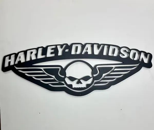 Harley-Davidson_Skull_Wing_Emblem_-_Premium_Metal_Wall_Decor_for_Motorcycle_Enthusiasts